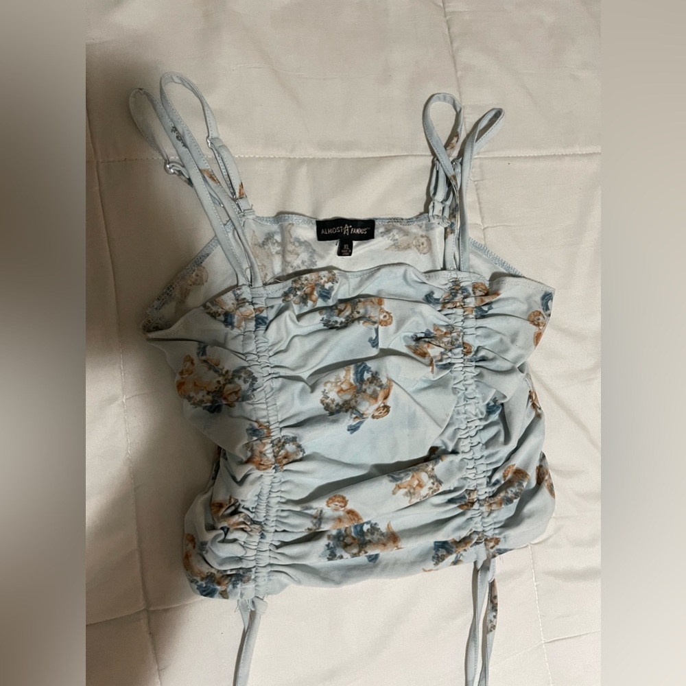 Crop top - Picture 3 of 4